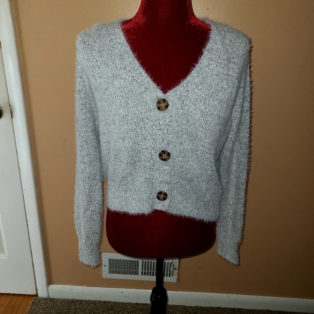 Garage Grey  Sweater P/S. Cardigan